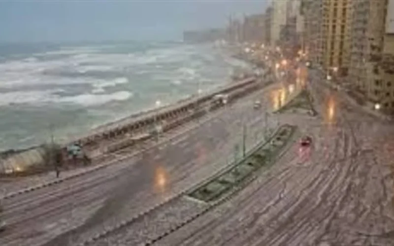 الأرصاد تحذر من موجة تقلبات جوية حادة تضرب الإسكندرية ومطروح والساحل الشمالي